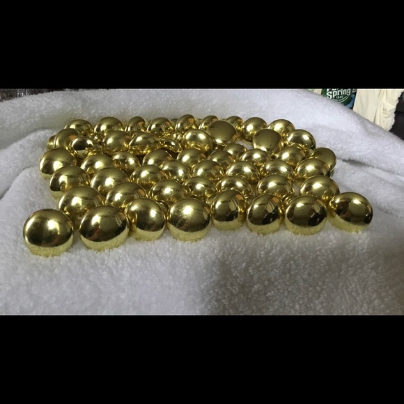 Solid Brass Knobs (51)46 new bags of 2 screws.(92) - Picture 2 of 6